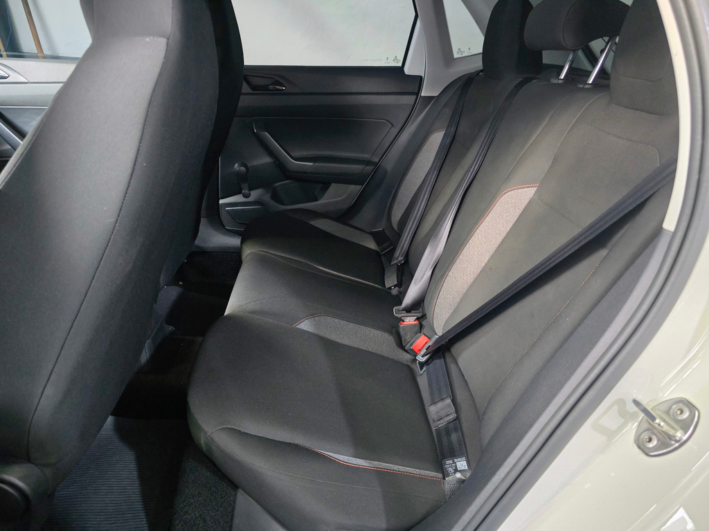Volkswagen Polo Branco