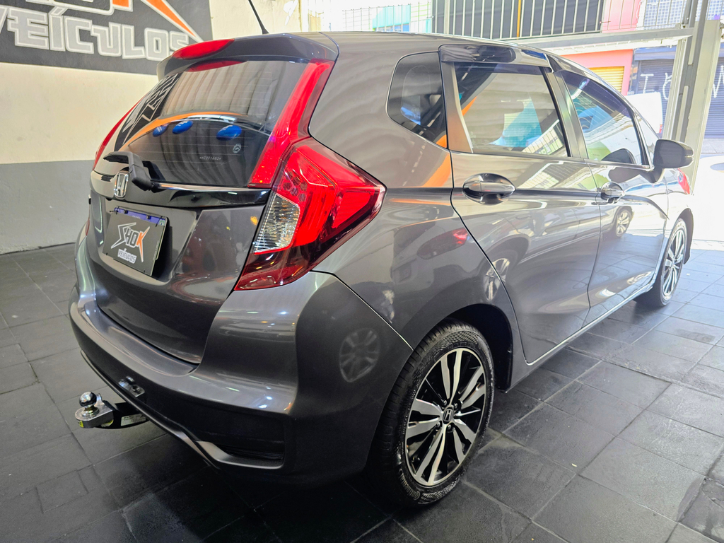 Honda Fit Cinza