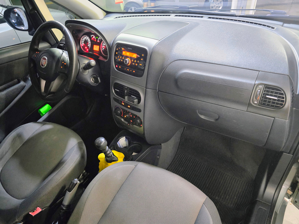 Fiat Idea Cinza