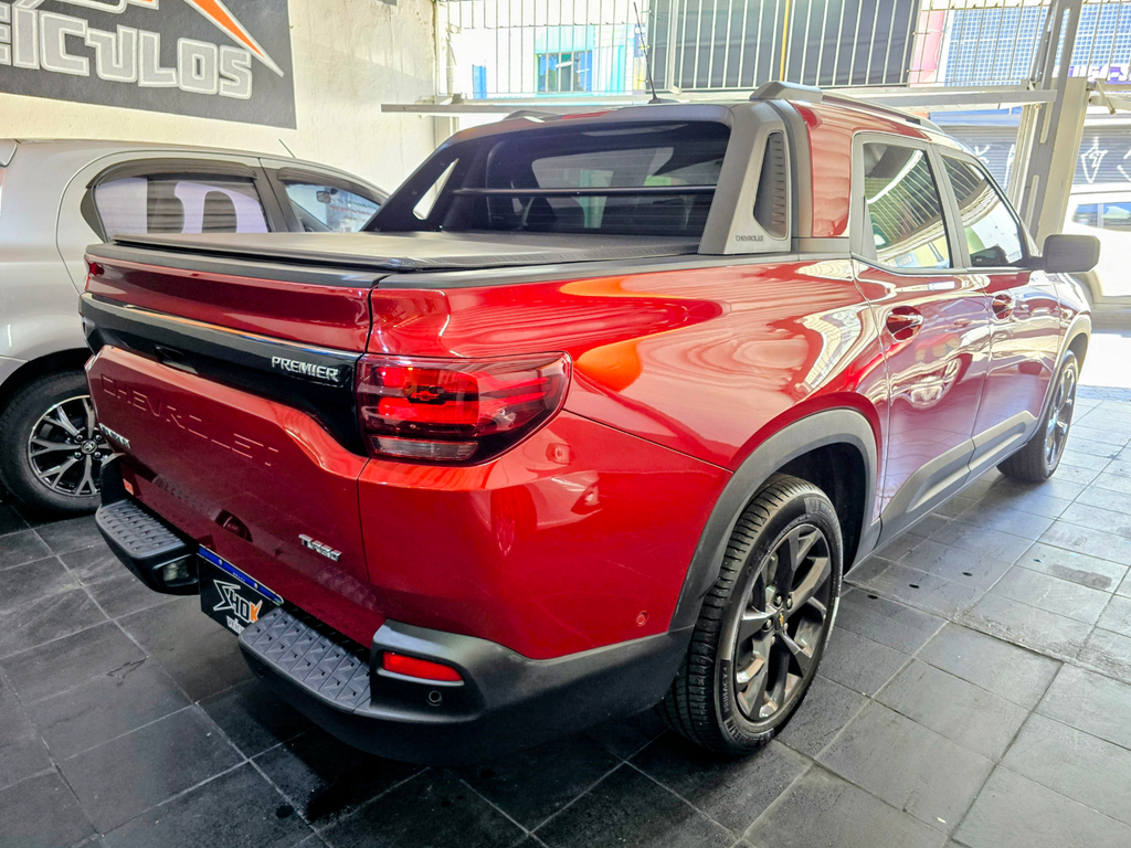 Chevrolet Montana Vermelho