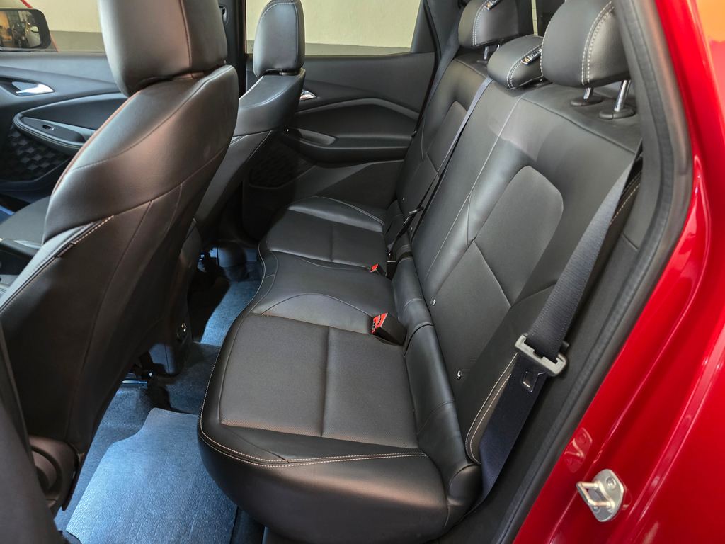 Chevrolet Montana Vermelho