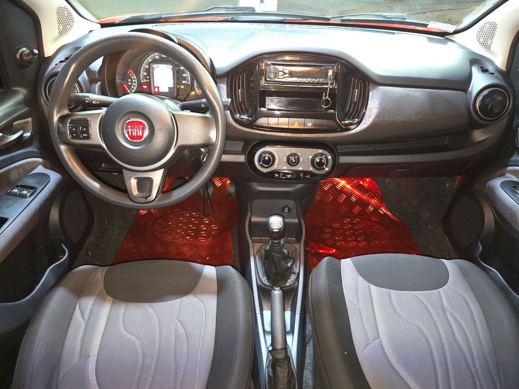 Fiat Uno Vermelho