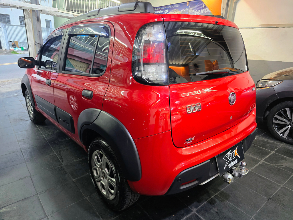 Fiat Uno Vermelho