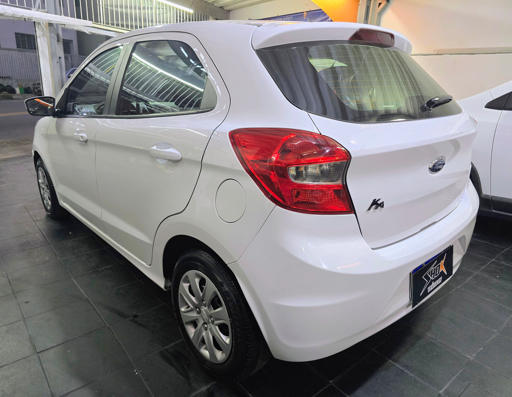 Ford Ka Hatch Branco