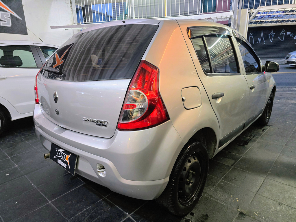 Renault Sandero Prata