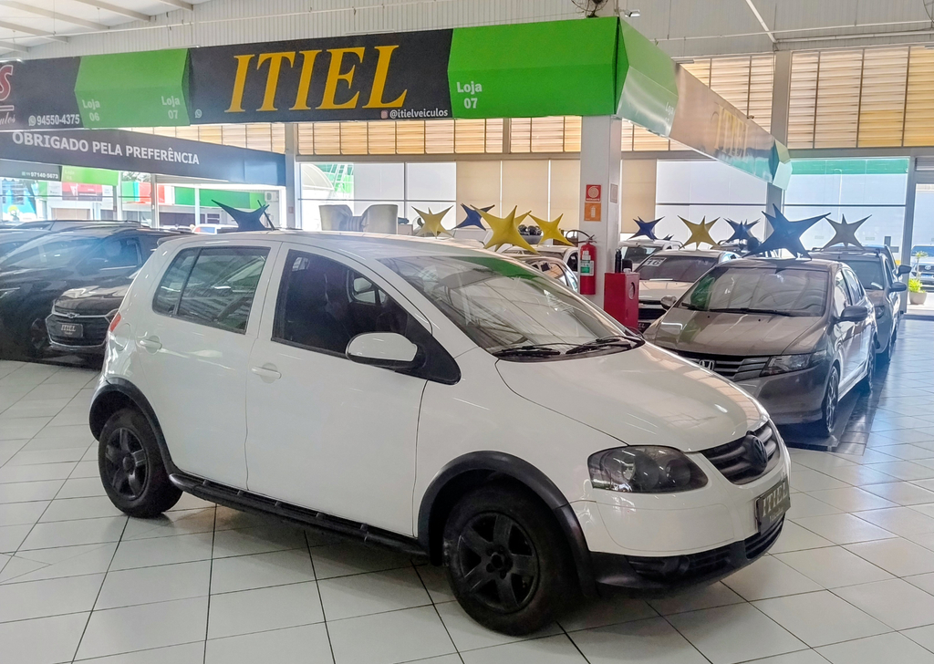foto do veículo Volkswagen Fox  Sunrise 1.0 8V (Flex)