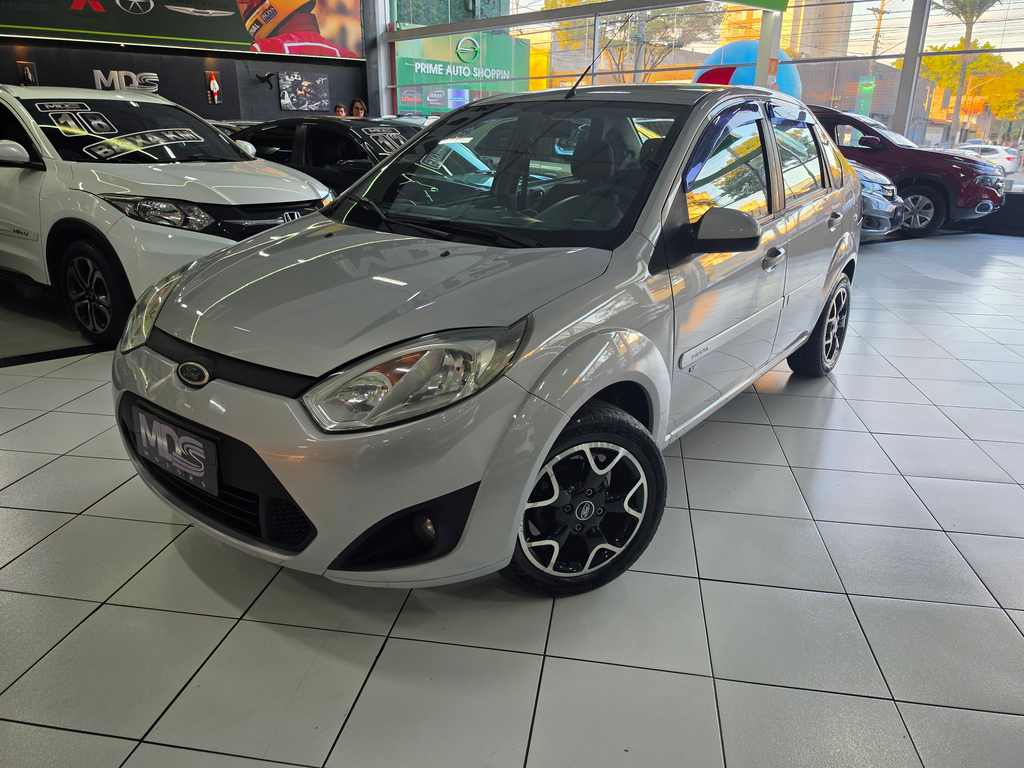 foto do veículo Ford Fiesta  Sedan SE Plus 1.6 RoCam (Flex)