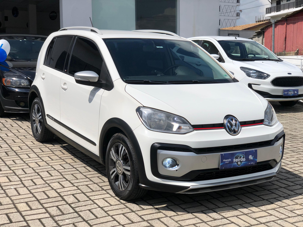 Volkswagen up! cross