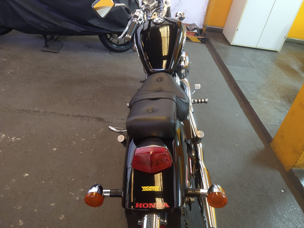 Honda VT 600  Preto