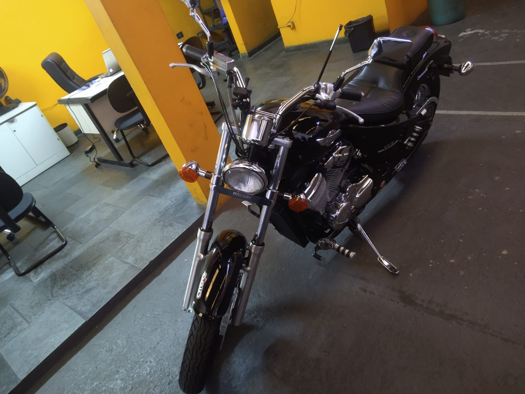Honda VT 600  Preto