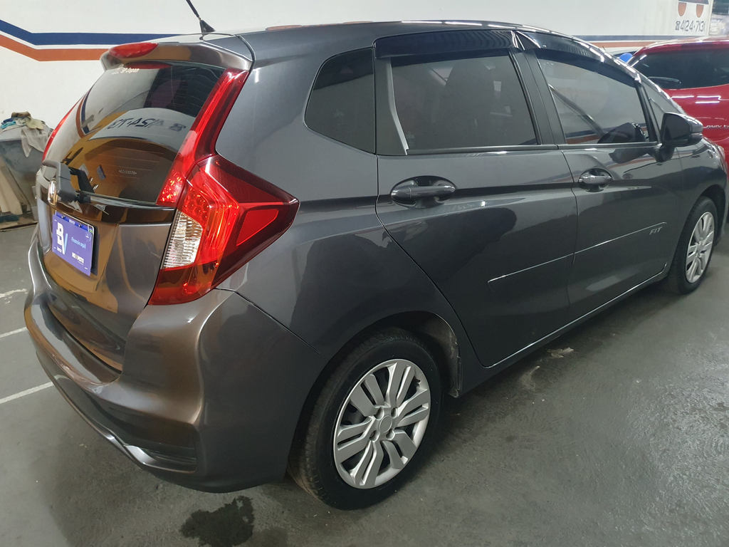 Honda Fit Cinza