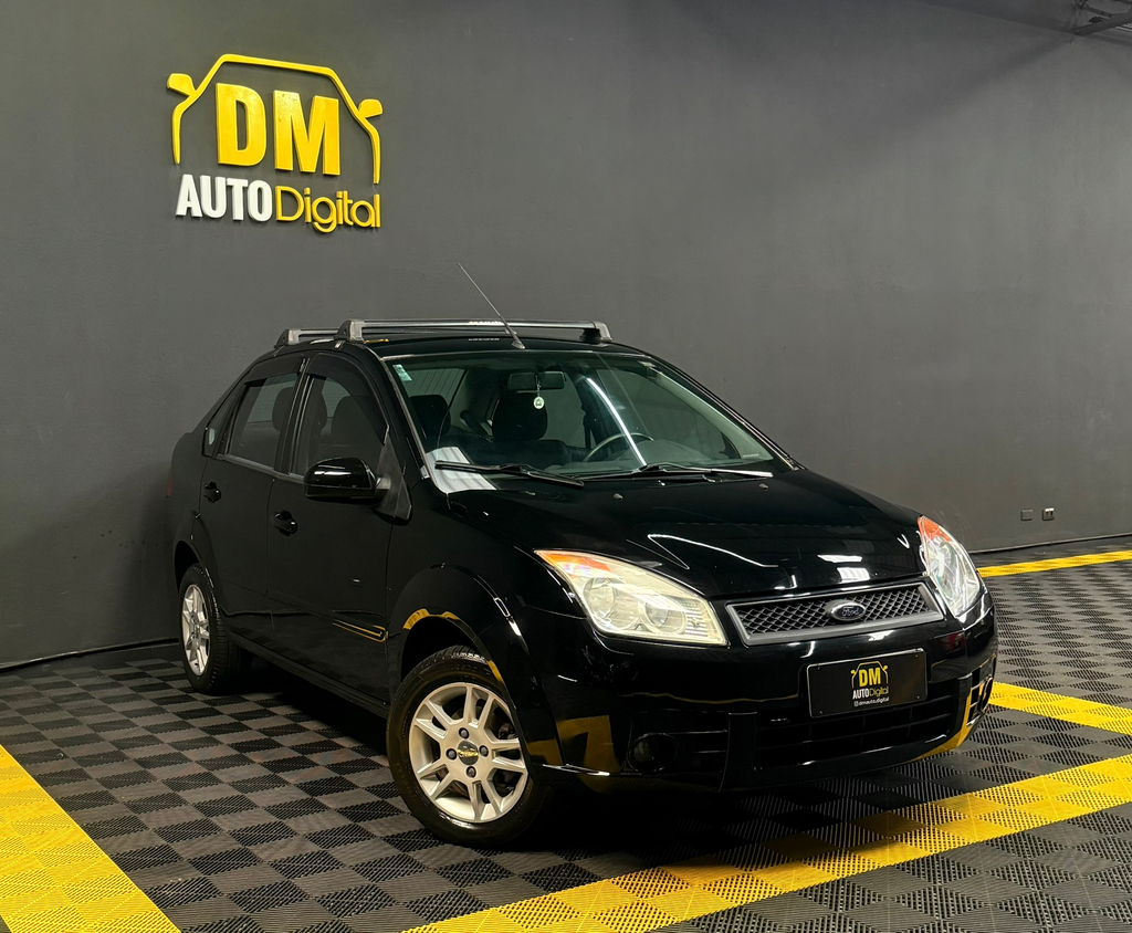 Ford Fiesta Sedan