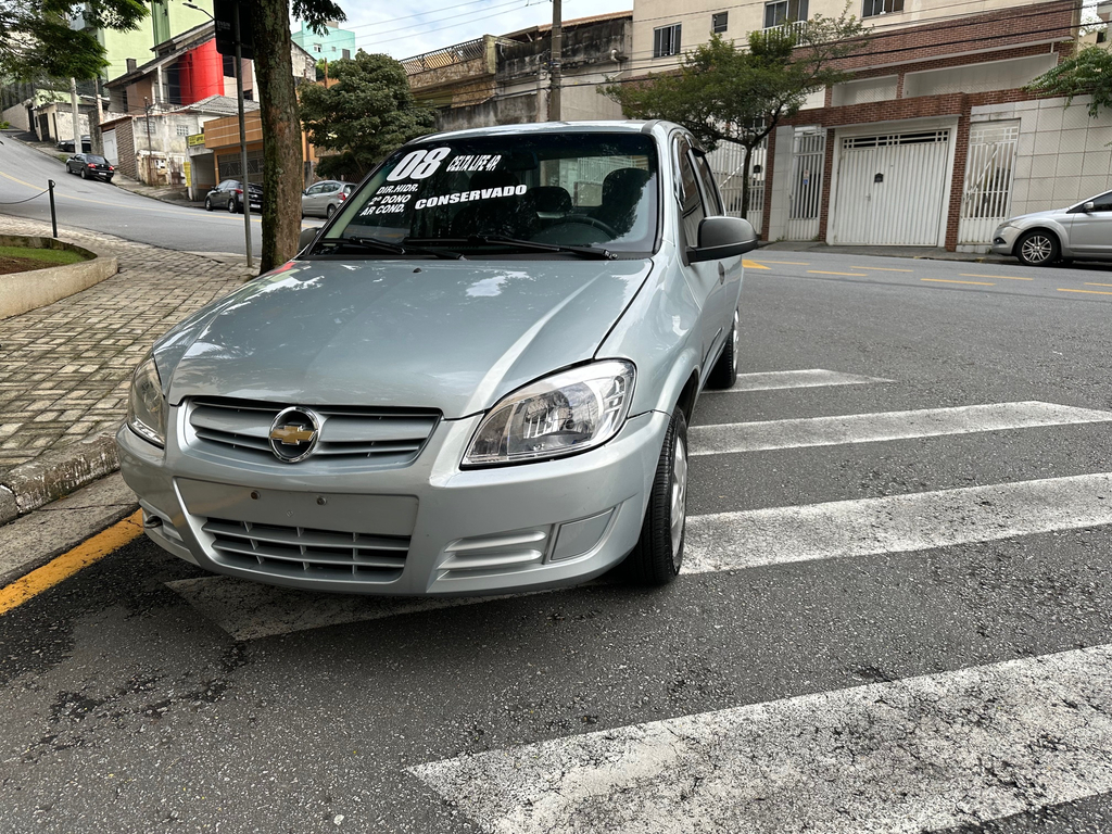 Chevrolet Celta Prata