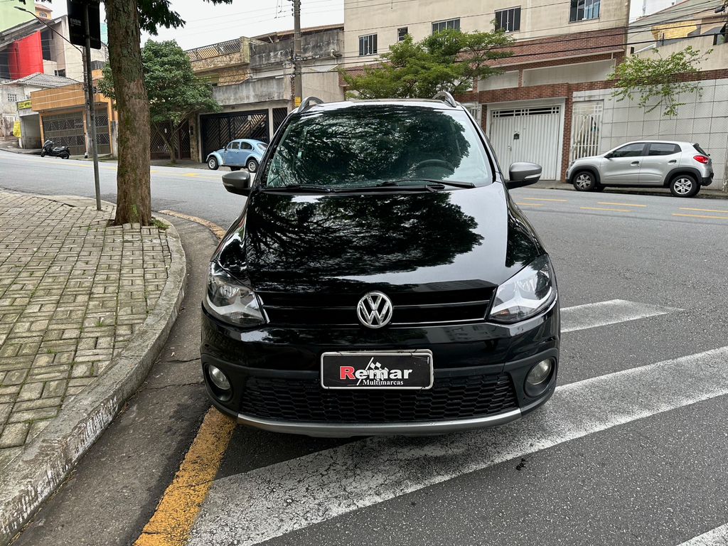 Volkswagen CrossFox Preto