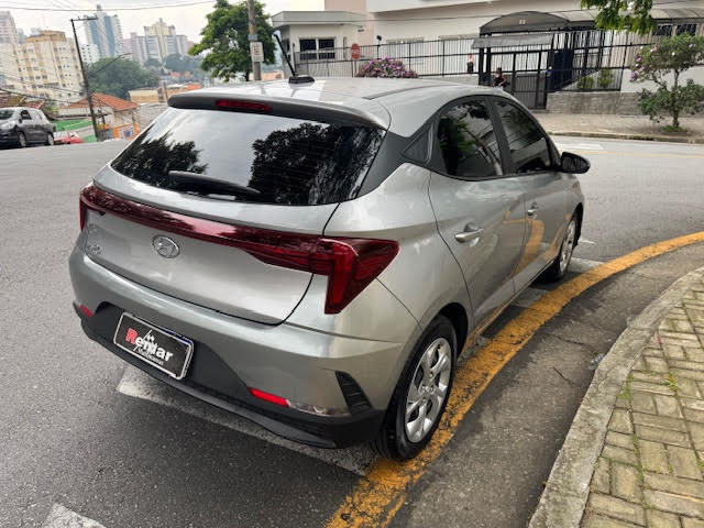Hyundai HB20 Prata