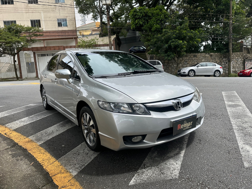 Honda Civic Prata
