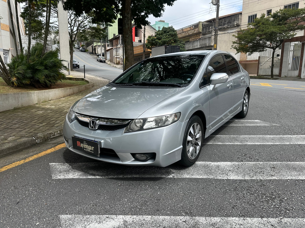 Honda Civic Prata