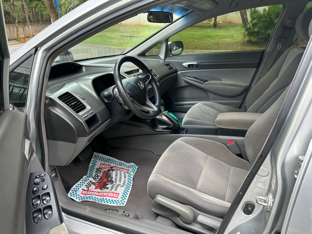 Honda Civic Prata