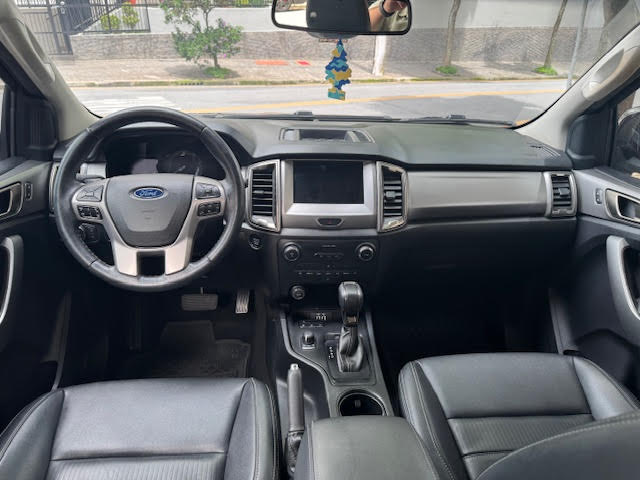 Ford Ranger (Cabine Dupla) Preto