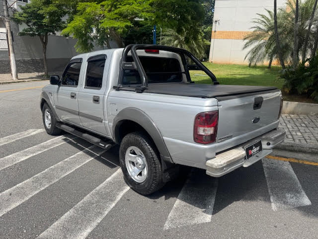 Ford Ranger (Cabine Dupla) Prata