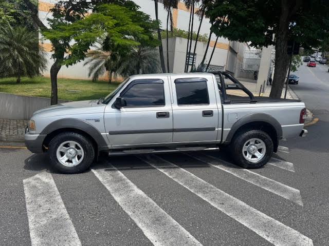Ford Ranger (Cabine Dupla) Prata