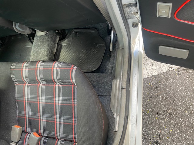 Volkswagen Santana Prata