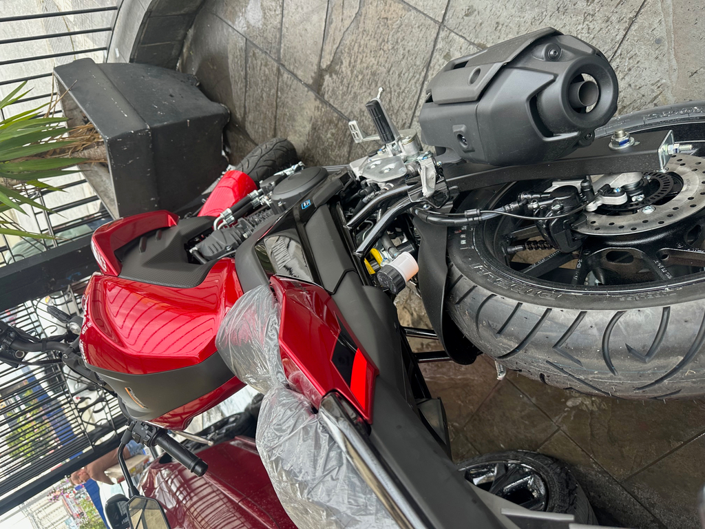 Yamaha FZ25 Vermelho
