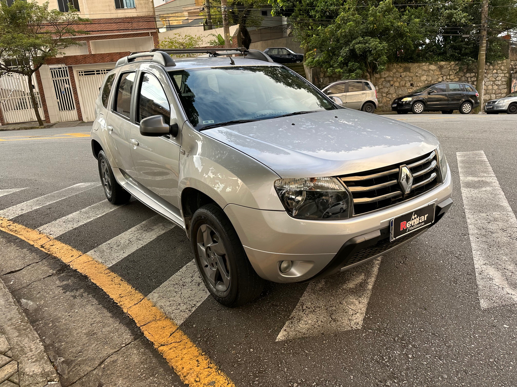Renault Duster Prata