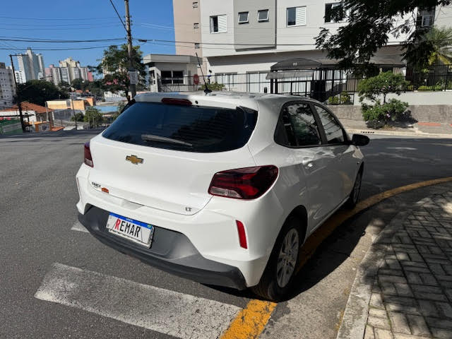 Chevrolet Onix Branco