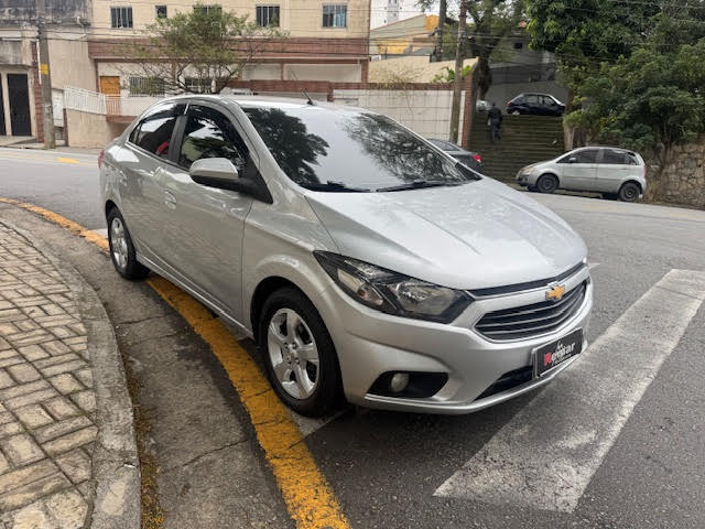 Chevrolet Prisma Prata