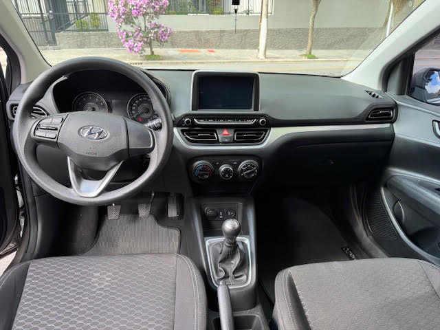 Hyundai HB20S Prata