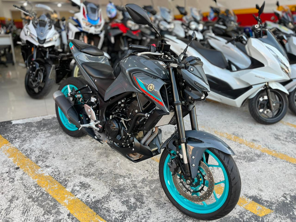 Yamaha MT-03