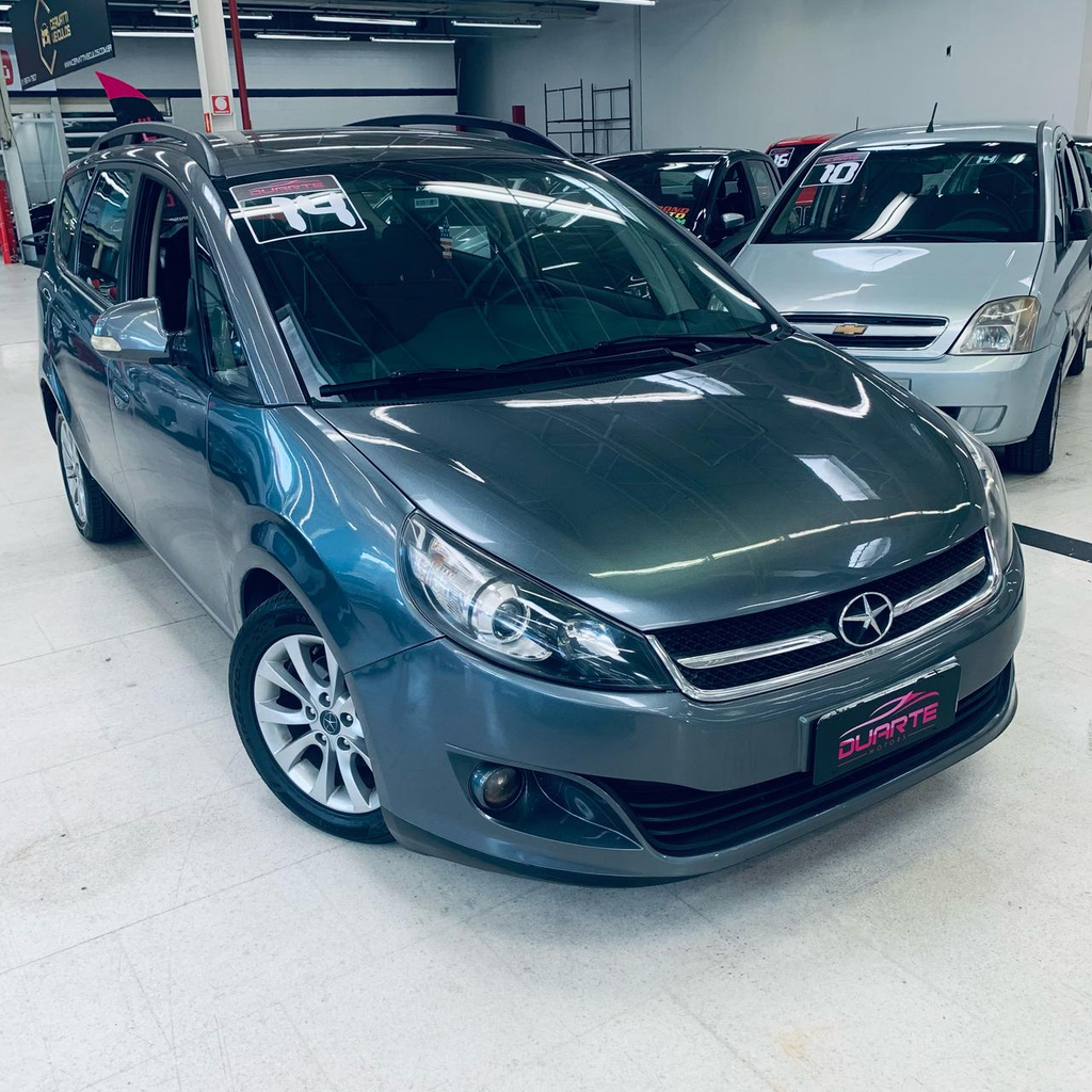 JAC J6