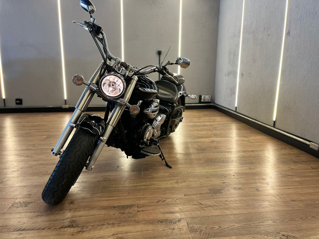Yamaha XVS