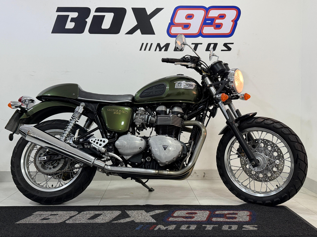 Triumph THRUXTON