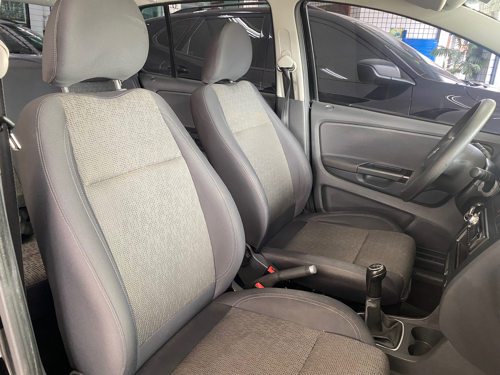 Volkswagen Fox Preto