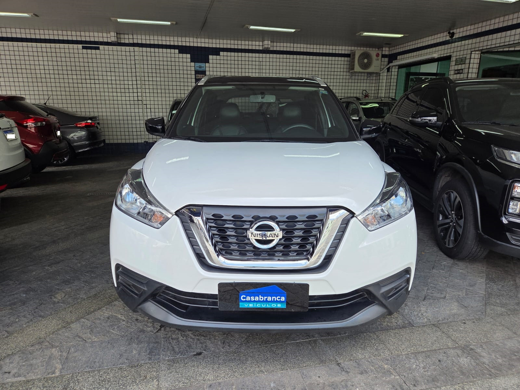 Nissan Kicks Branco