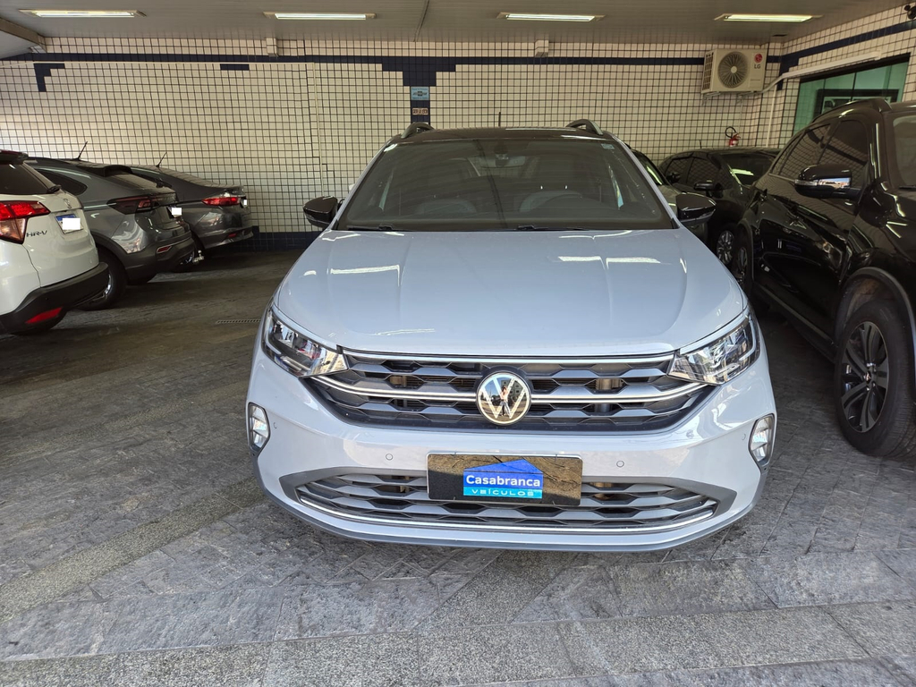 Volkswagen Nivus Cinza
