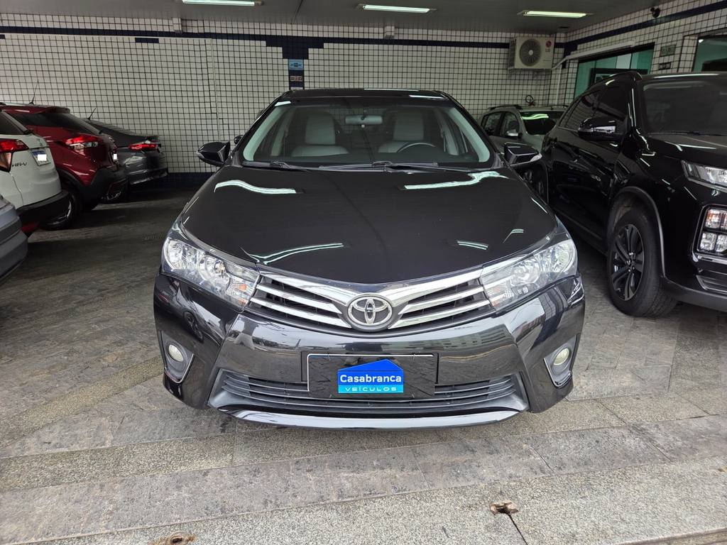 Toyota Corolla Preto