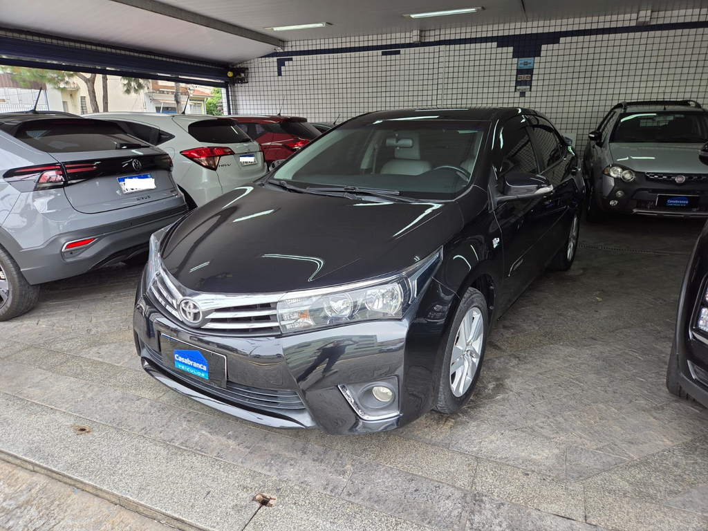 Toyota Corolla Preto