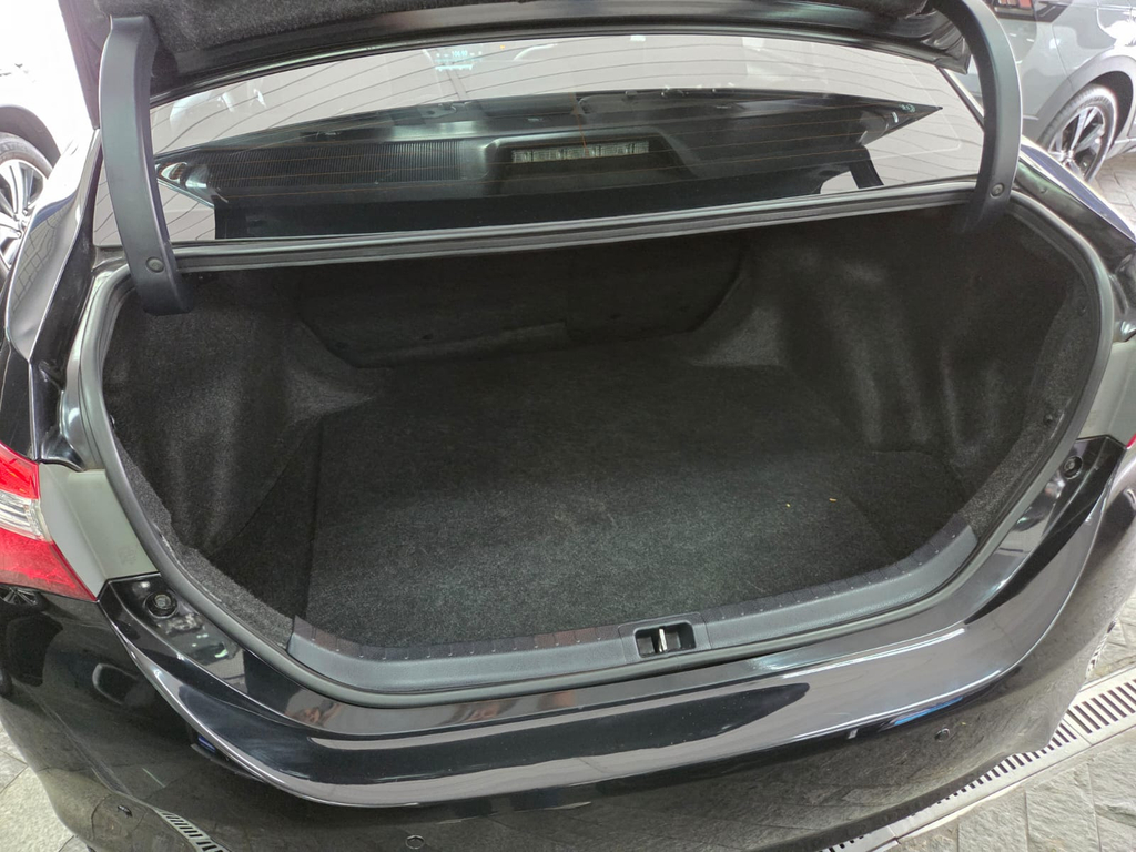 Toyota Corolla Preto