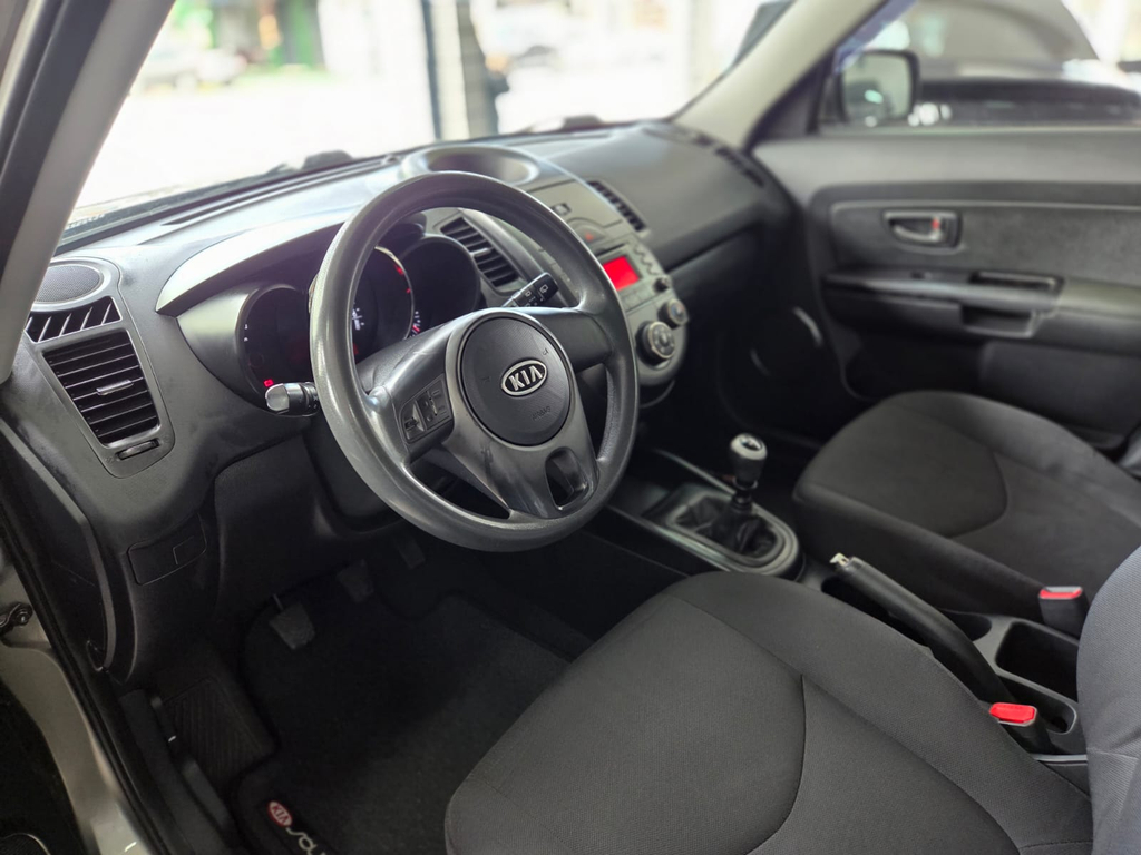 Kia Soul Cinza