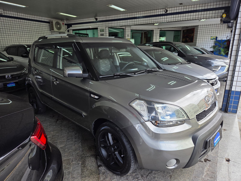 Kia Soul Cinza