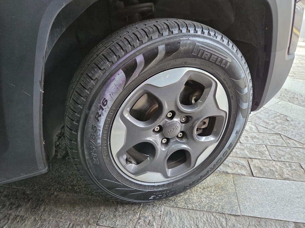 Jeep Renegade Preto