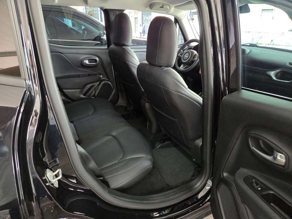 Jeep Renegade Preto