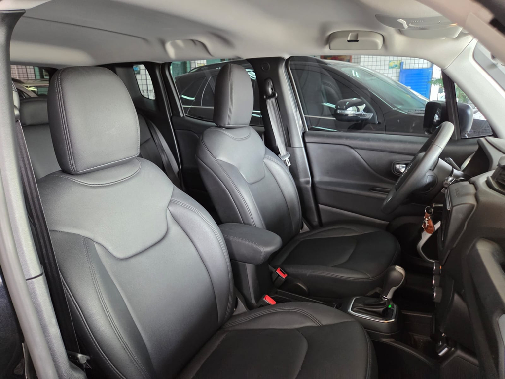 Jeep Renegade Preto