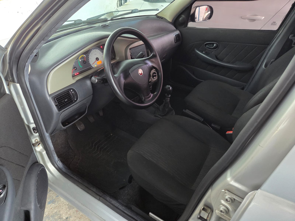 Fiat Palio Prata