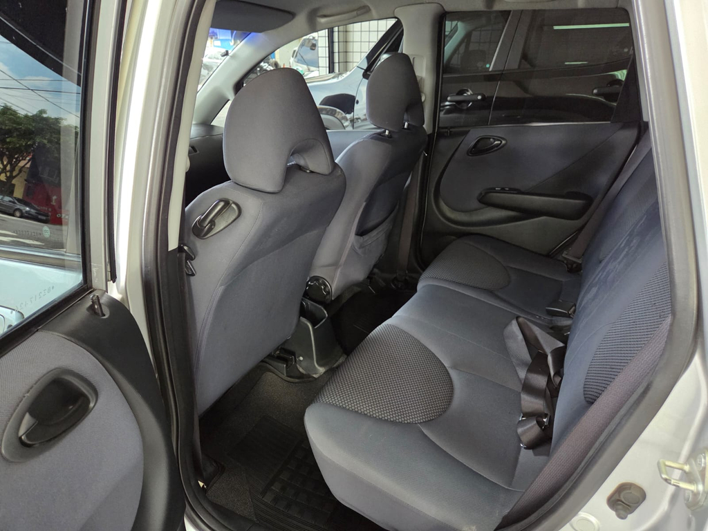 Honda Fit Prata