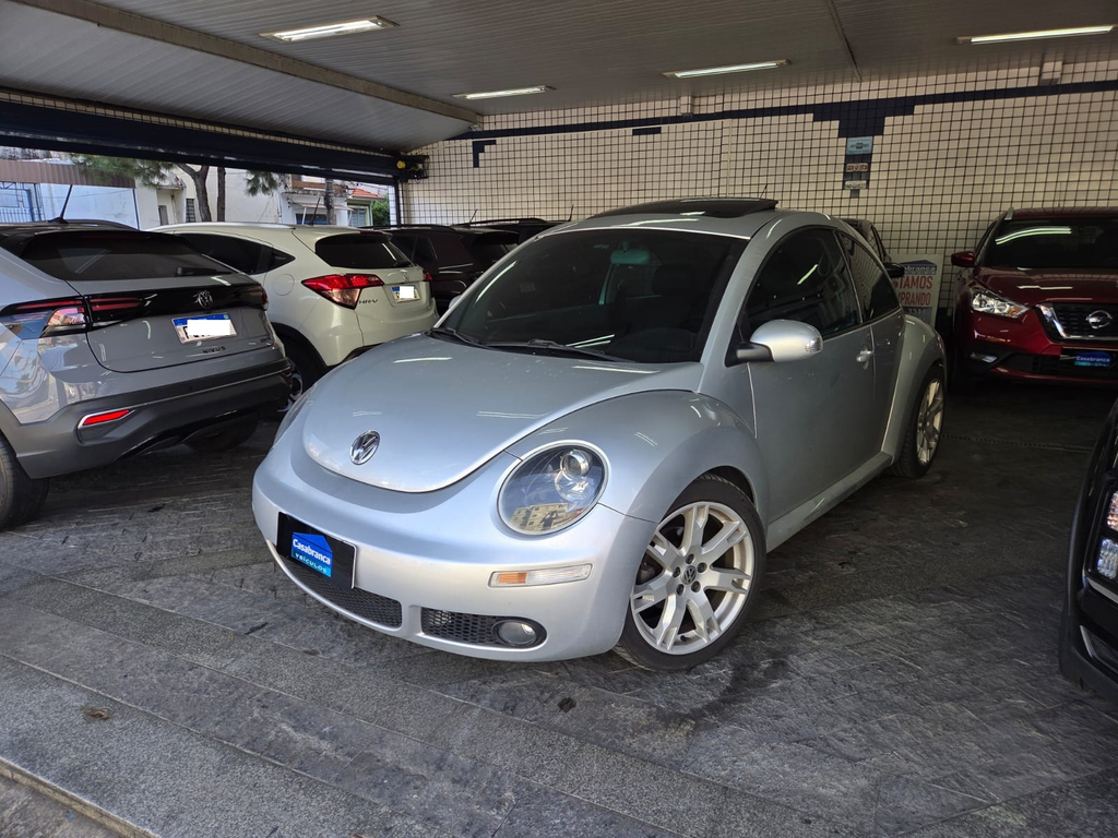 Volkswagen New Beetle Prata
