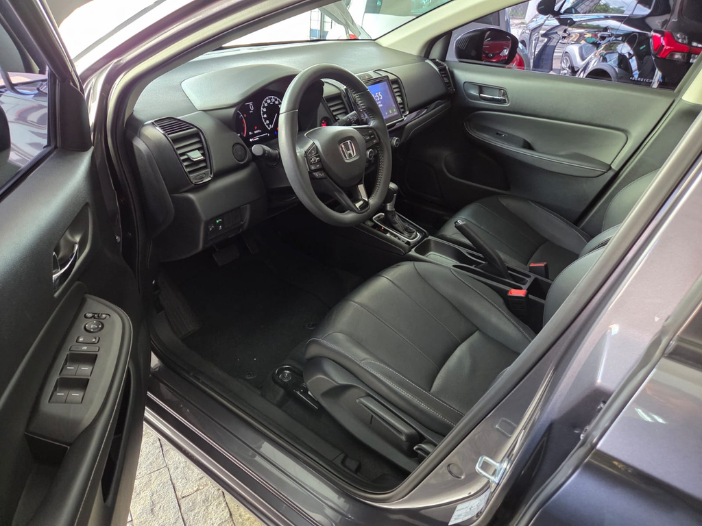 Honda City Cinza